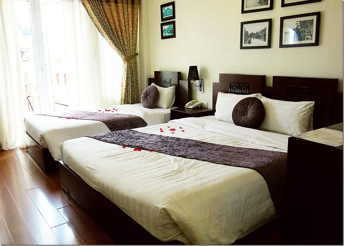 Hanoi-Old-Quarter-Paradise-Boutique-Resort-bedroom