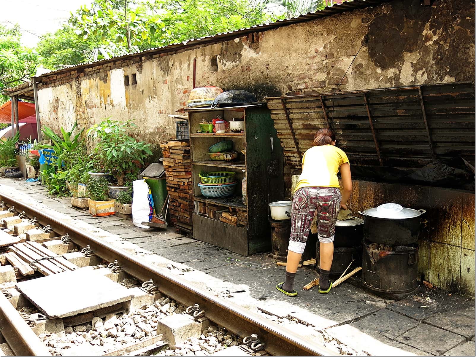 things-to-do-in-Hanoi-home-cooking