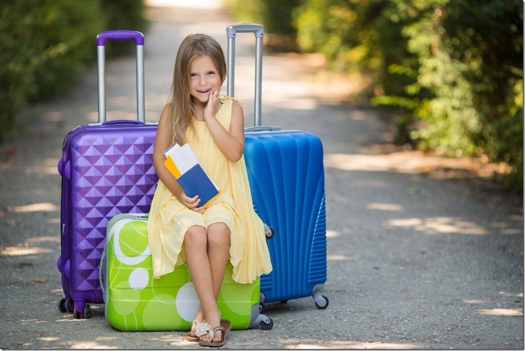 Best kids luggage on wheels