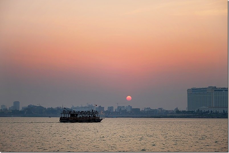 Phnom Penh Cruise Wanderlust Storytellers