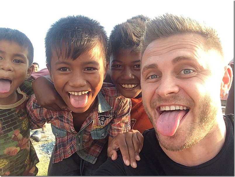 travelling to Cambodia - friendly faces