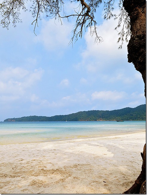 View over Saracen Bay Koh Rong Samloem