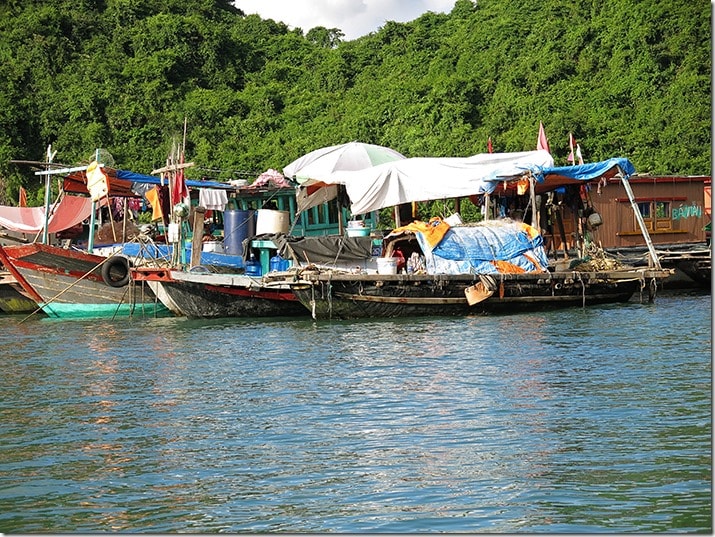 halong bay fishing village