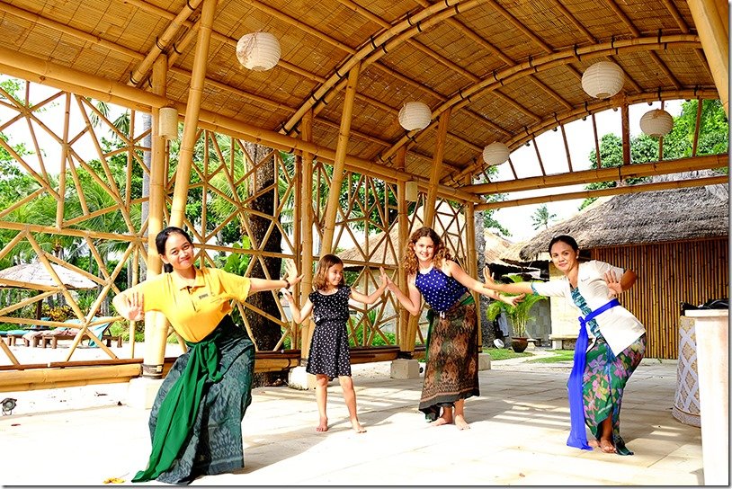 Kids Enjoying Balinese Dancing Class