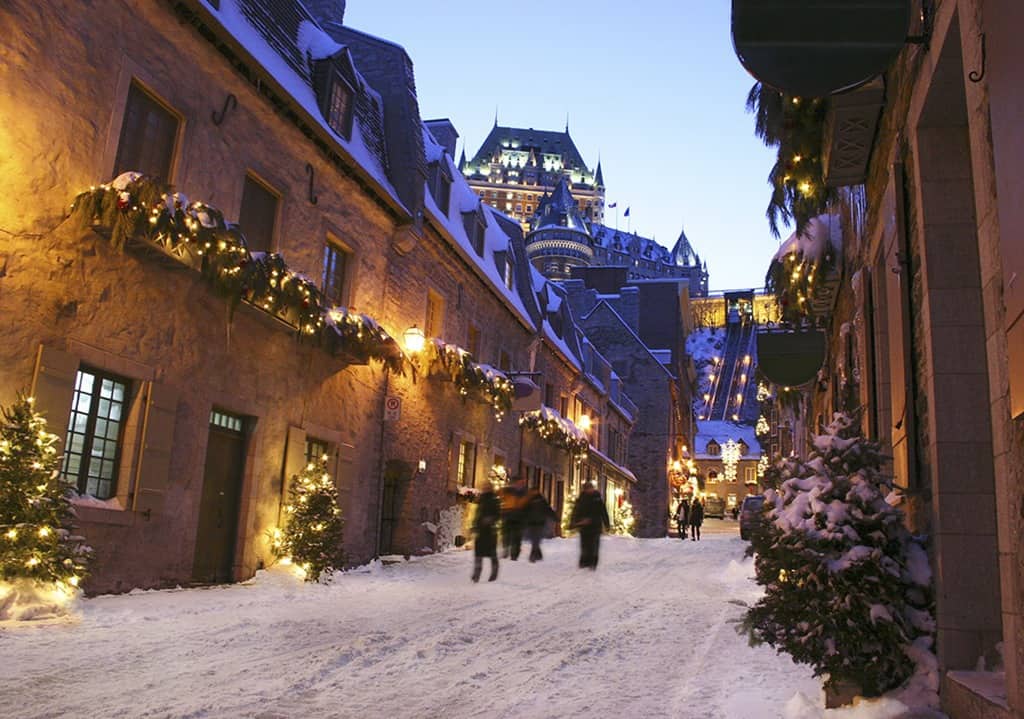 World's Top 10 Best Christmas Vacations for Families