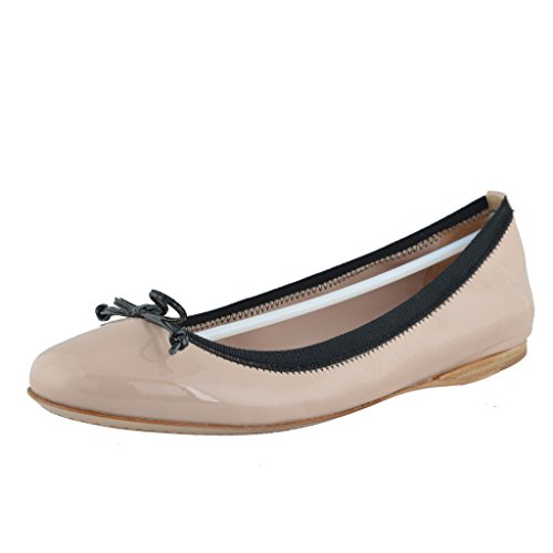 The Most Comfortable Flats for Women | For Home, Work & Travel