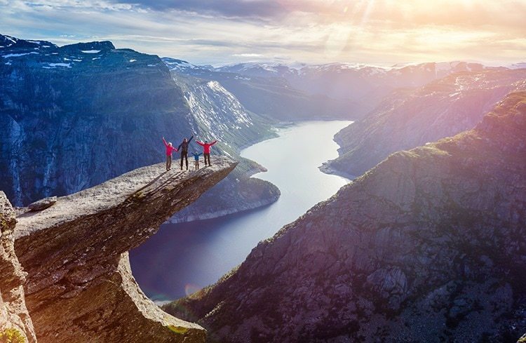 Family On Trolltunga