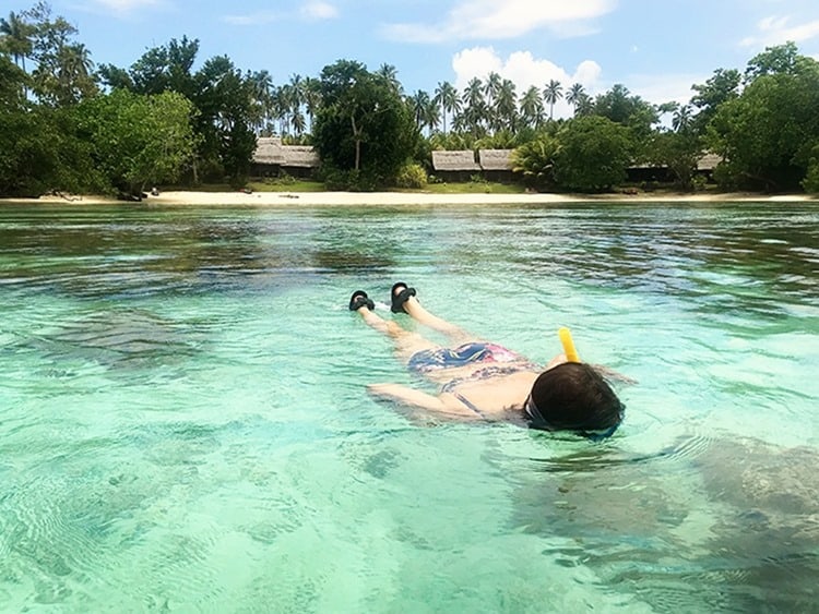 Snorkelling in Vanuatu at Ratua Island