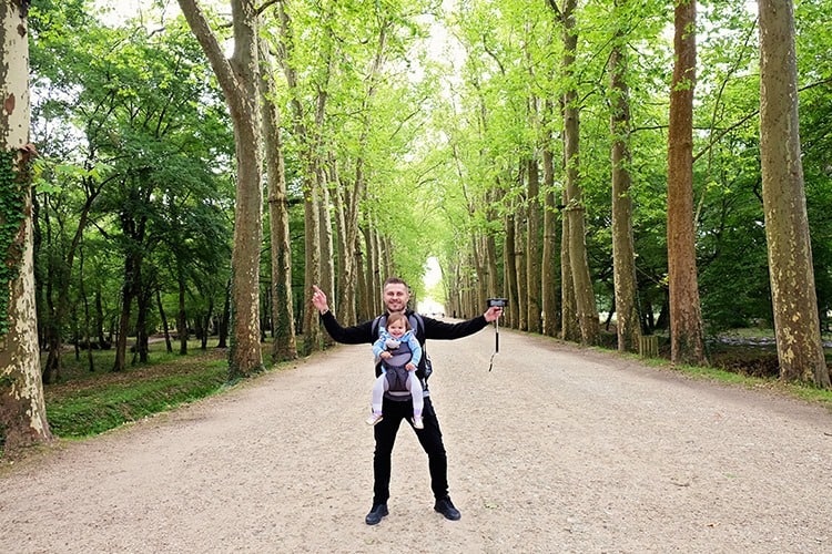 Entrance to Chenonceau