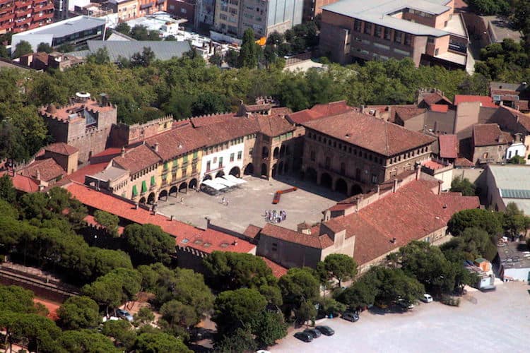 Poble Espanyol with Kids