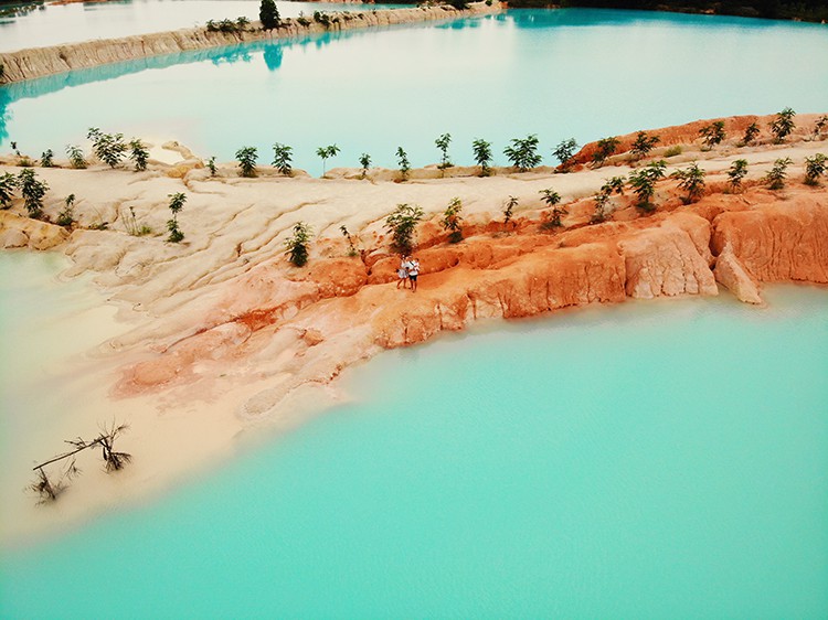 Danau Biru, Kawal Bintan Island Indonesia