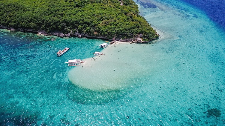 Sumilon island beach near Oslob, Cebu, Philippines