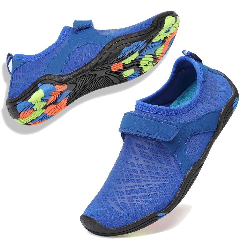 thin water shoes