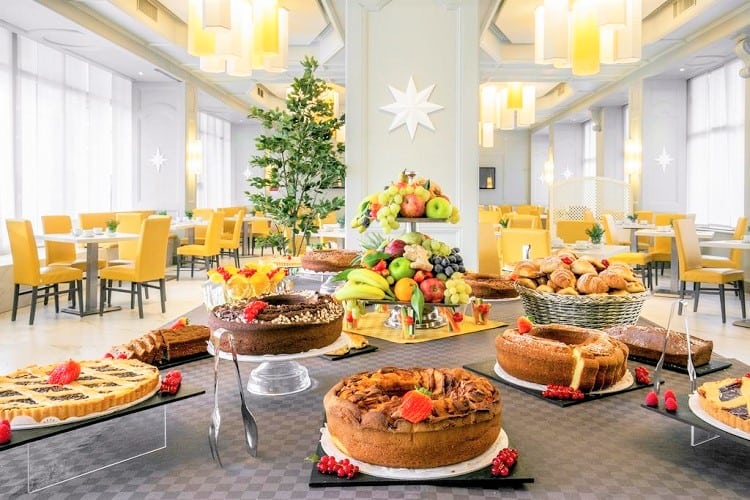 Best Hotel in Rome for Family - Grand Hotel Fleming - Dining