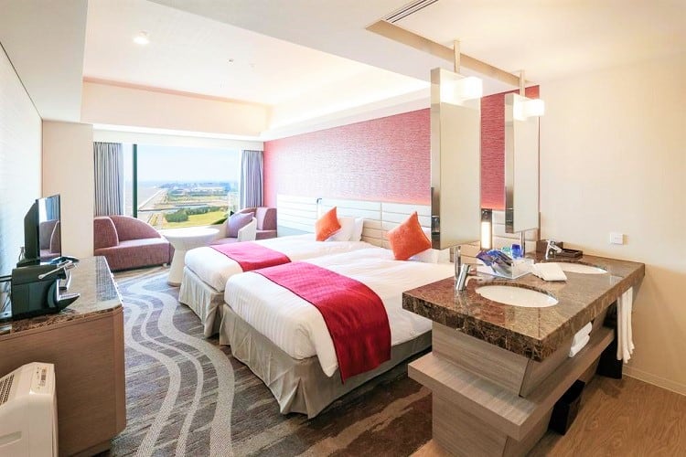 Best Hotels in Tokyo for Families - Tokyo Bay Tokyu Hotel - Room