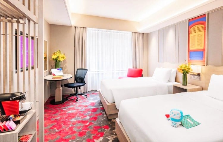 Best Singapore Accommodation for Families - Royal Plaza on Scotts Hotel - Room