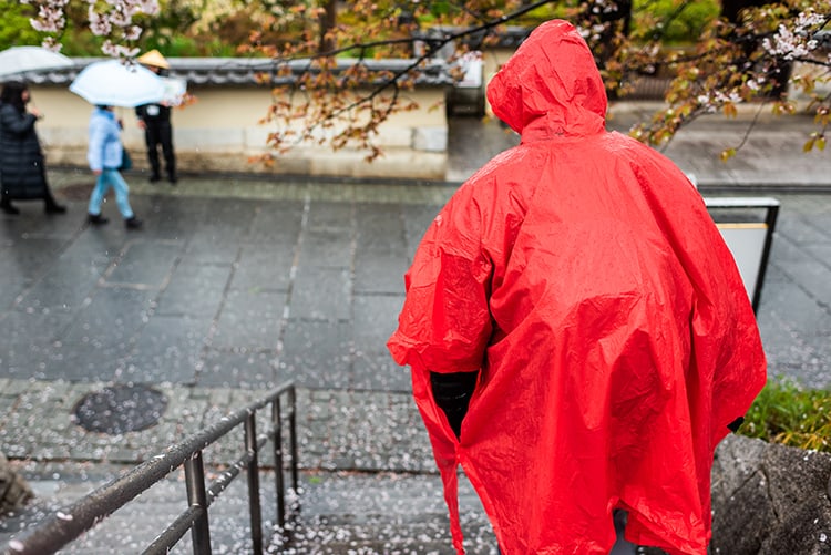 The Benefits of Rain Jackets, Ponchos, And Umbrellas.