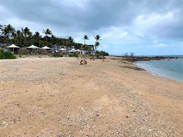 Daydream Island Resort - main beach