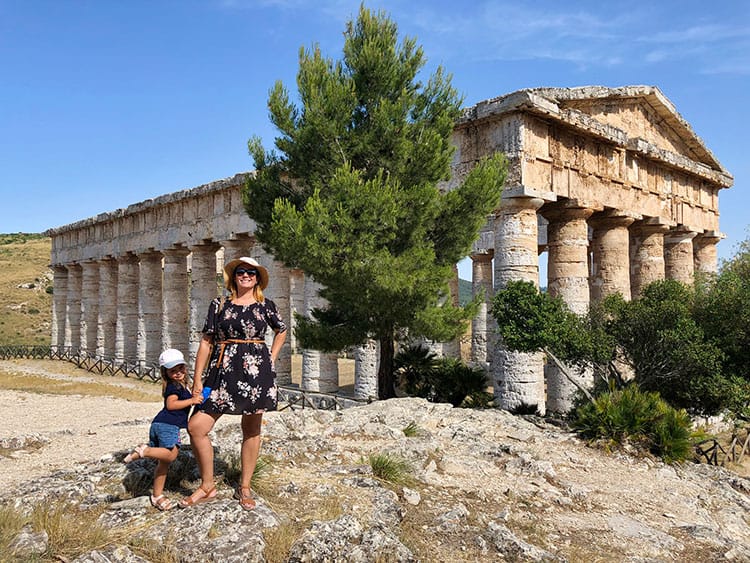 Greek-Ruins-at-Segesta