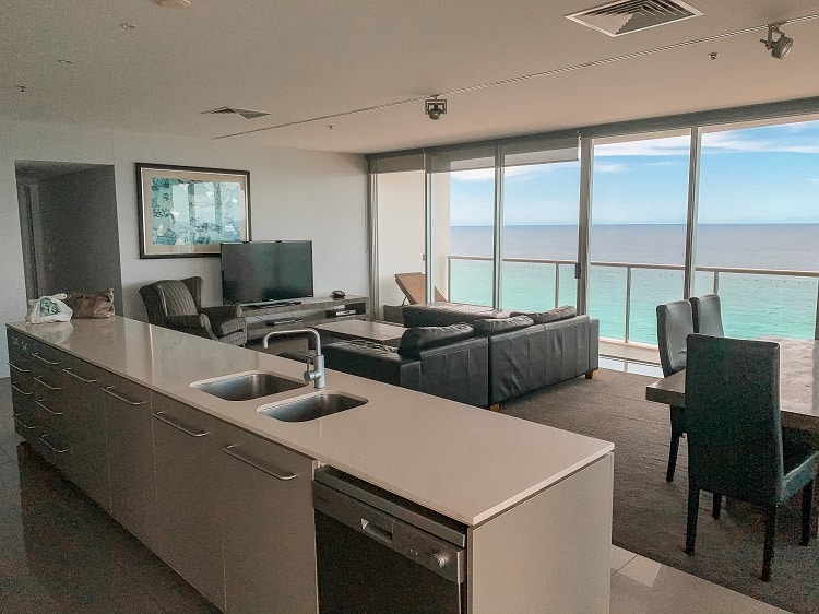 ULTIQA Air On Broadbeach Review - Living Room and Kitchen