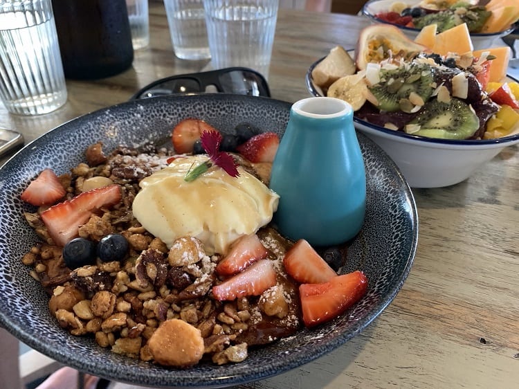 Where to Eat Breakfast at Broadbeach - Beachside Pavilion