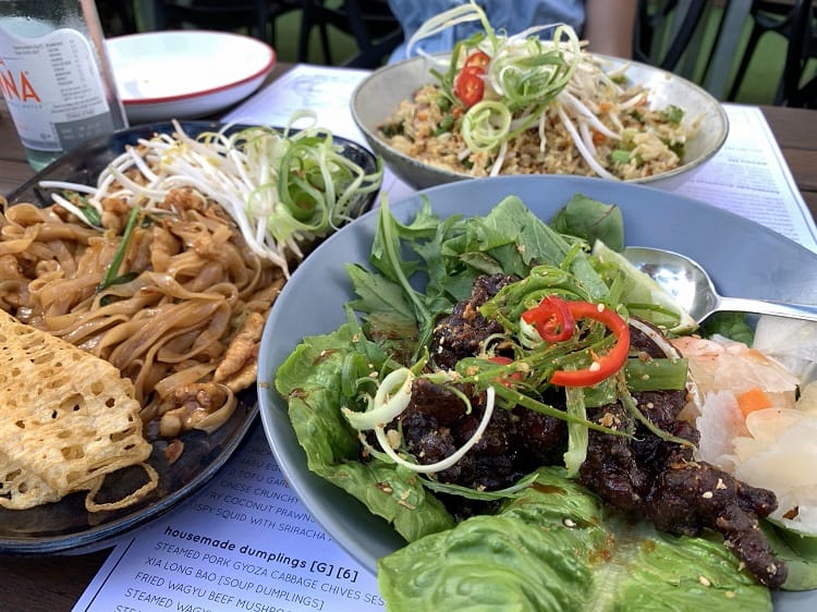 Where to Eat on Broadbeach - Hideaway Kitchen & Bar Broadbeach