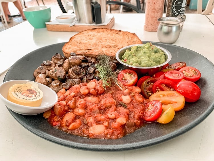 Breakfast in Noosa - Cafe Le Monde