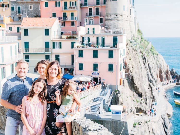 Cinque Terre Photo Shoot with Wanderlust Storytellers - Flytographer