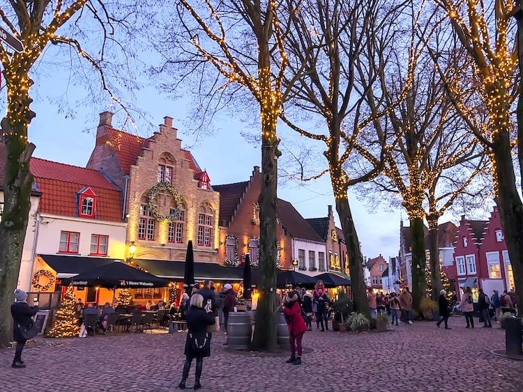 CosmopoliClan - Bruges Christmas