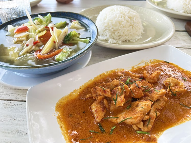 Best Thai Restaurants in Koh Samui - Hug Samui