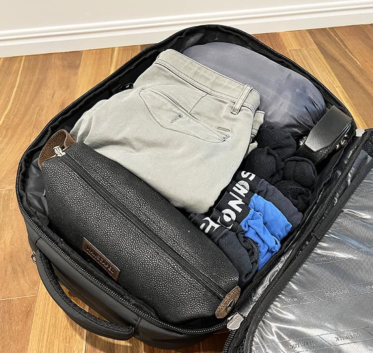 OUTWALK 1.0 a Stylish Travel Back Pack Review - Large Clothing Compartment