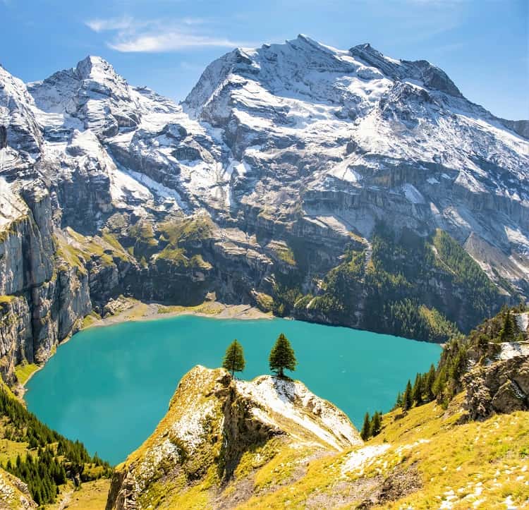 Lake Oeschinensee in Switzerland Kandersteg, Mounitain and blue lake