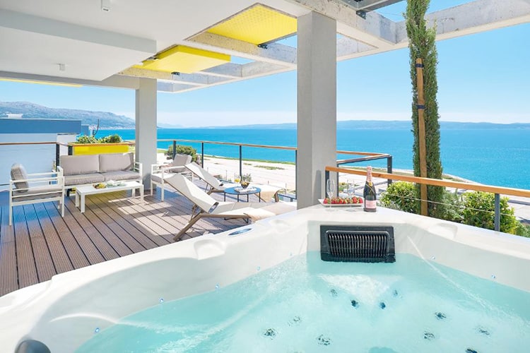 Amphora's Garden, Luxury hotels in Split with pool, Croatia, jacuzzi balcony