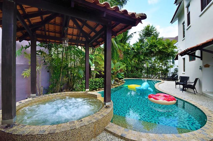 https://www.agoda.com/en-au/luxury-service-villa-violet-villa/hotel/penang-my.html?cid=1727772