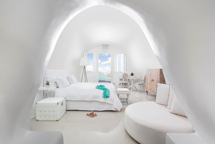 Katikies Kirini Santorini, best hotels in Santorini with a private pool, bedroom