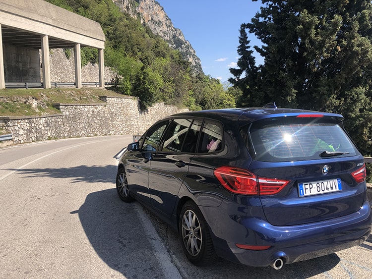 Rent a car in como Italy