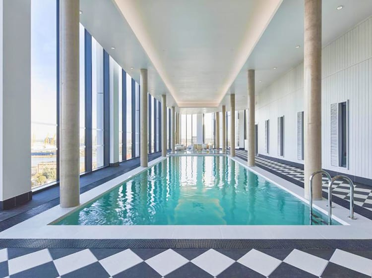 The Collective Canary Wharf, London best hotels with rooftop pools, UK, England, Pool