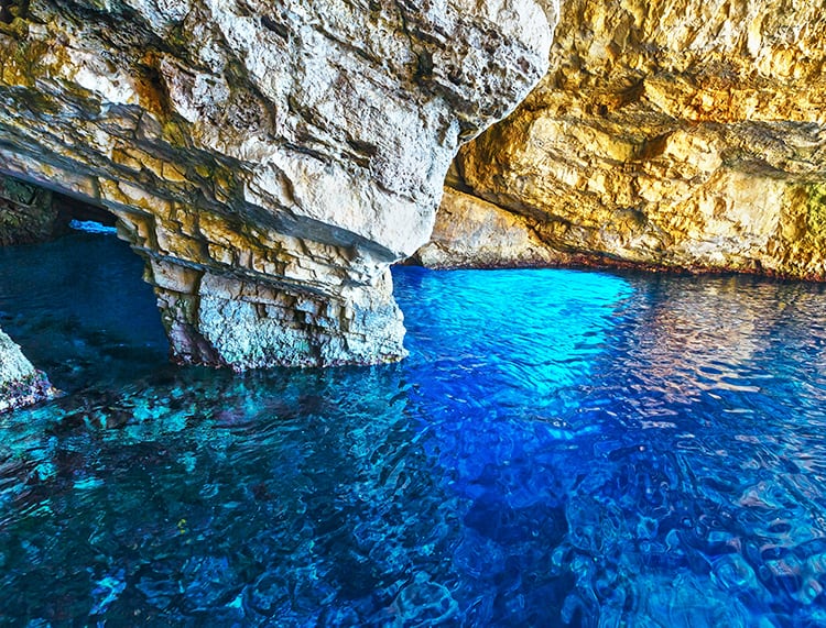 Best Boat Tours Zakynthos, blue waters of the cave, Greece