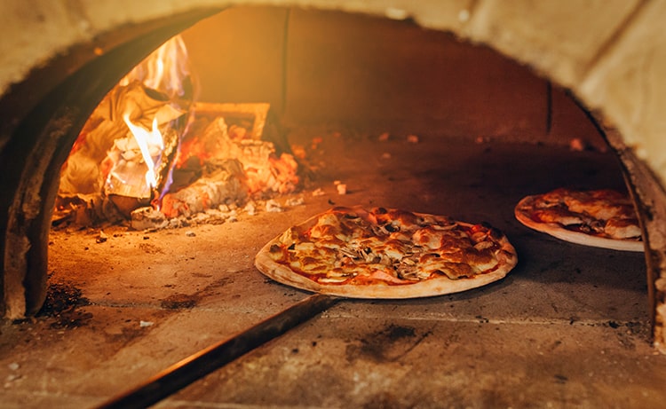 Best Boston Food Tours, USA, Pizza oven and woodfired pizza