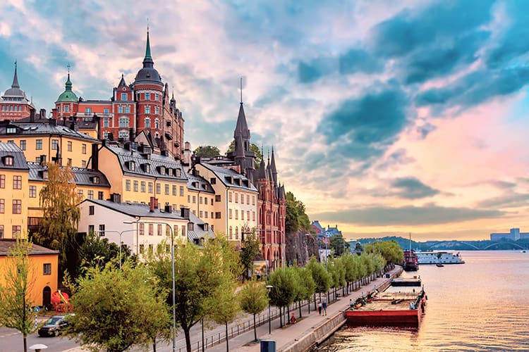 Old Town Walking Tour and Boat Trip Combined, Best Stockholm sightseeing tours, Sweden