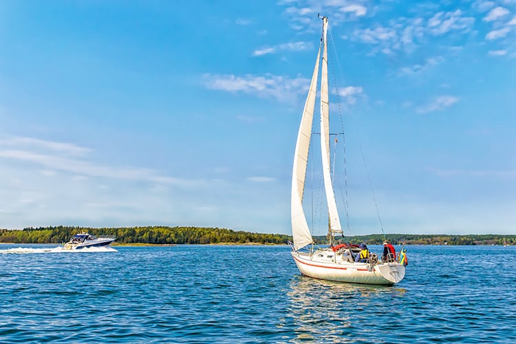 Private Yacht Cruise with Lunch or Dinner in Stockholm Archipelago