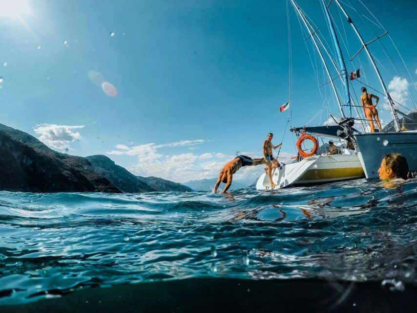 Sailing boat tour Lake Como