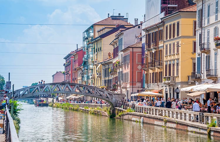 Food tours in Milan, Italy, Canals of Milan