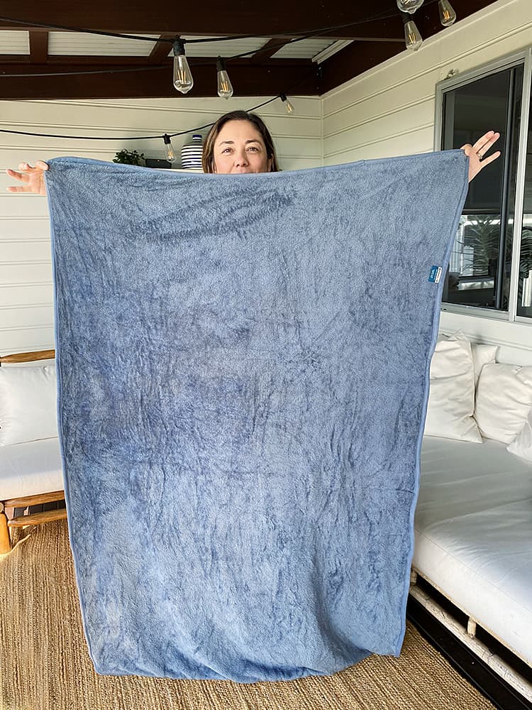 PAVILIA flight blanket