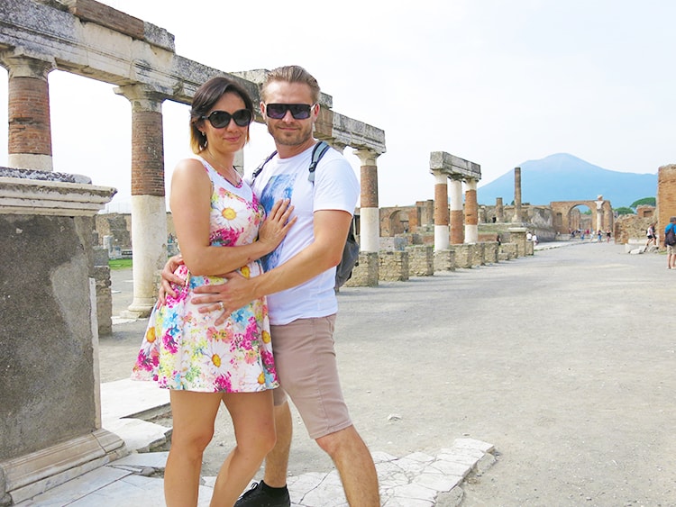7 Best Pompeii Day Trips from Rome (Guided Tours in 2024)