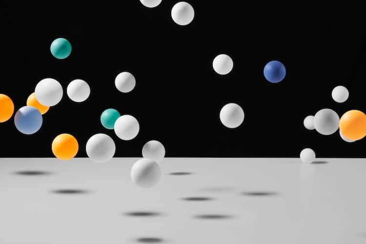 Flying Balls