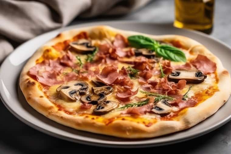 Pizza Prosciutto E Funghi