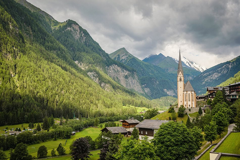 Heiligenblut Pretty Village in Austria