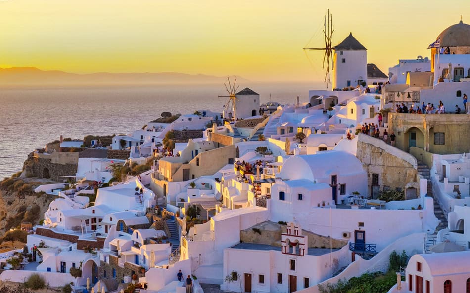 Sunset in Santorini Greece Bucket List Idea