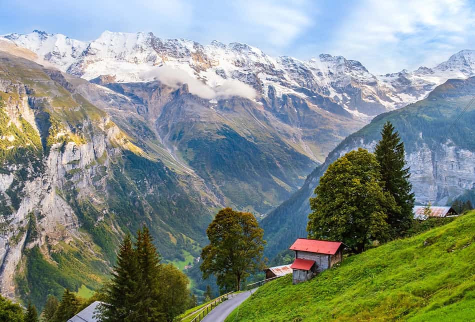 Lauterbrunnen valley, Switzerland. Hiking trail from Murren to Gimmelwald village